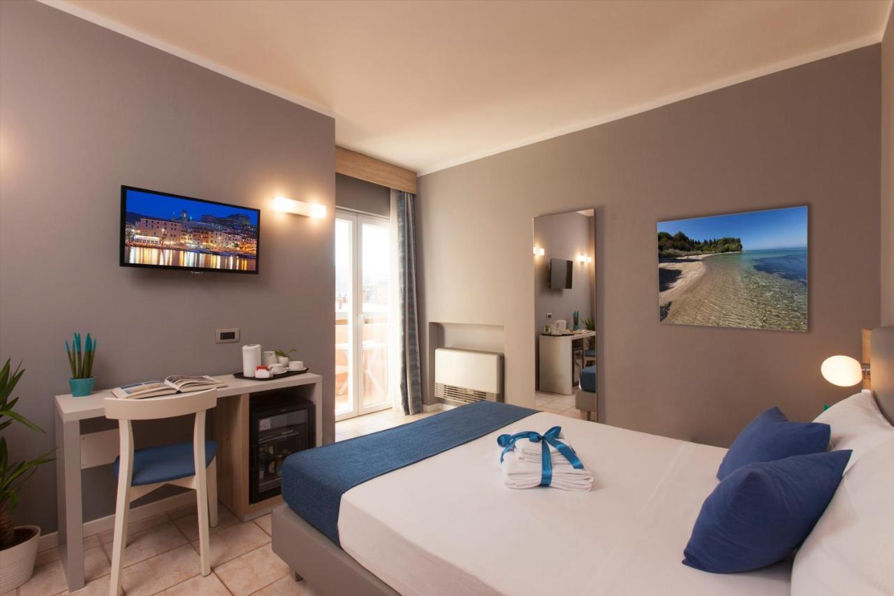 Bike&Boat Argentario Hotel Porto Santo Stefano  Εξωτερικό φωτογραφία