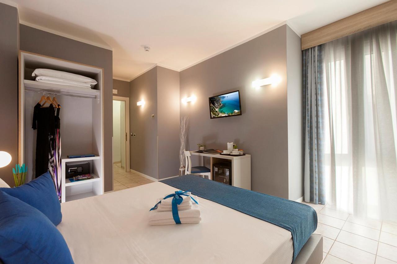 Bike&Boat Argentario Hotel Porto Santo Stefano  Εξωτερικό φωτογραφία