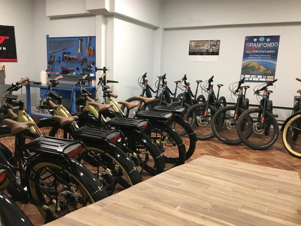 Bike&Boat Argentario Hotel Porto Santo Stefano  Εξωτερικό φωτογραφία
